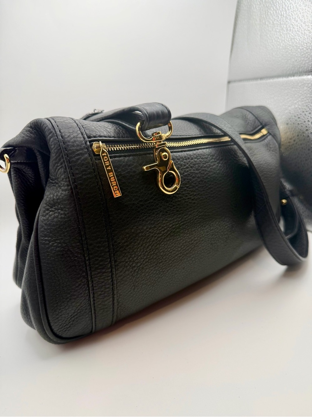 Tory Burch Black Leather Shoulder Bag Gold tone Logo Crossbody Handbag - Picture 5 of 14
